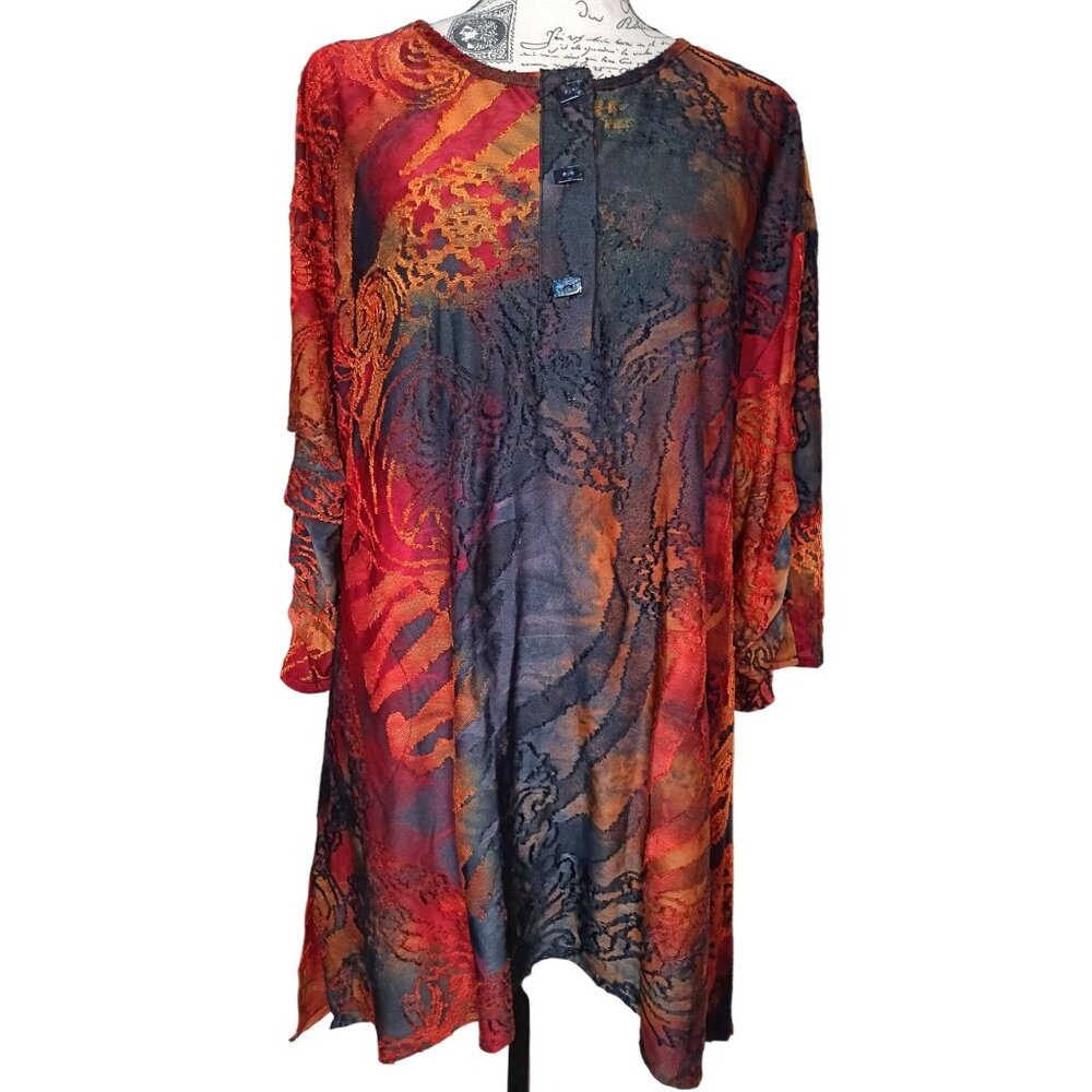 Caleaas Tunic Top, Size Small, Lagenlook Art to Wear, Multicolor Texture, Button